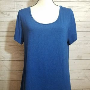 LuLaRoe Classic T.